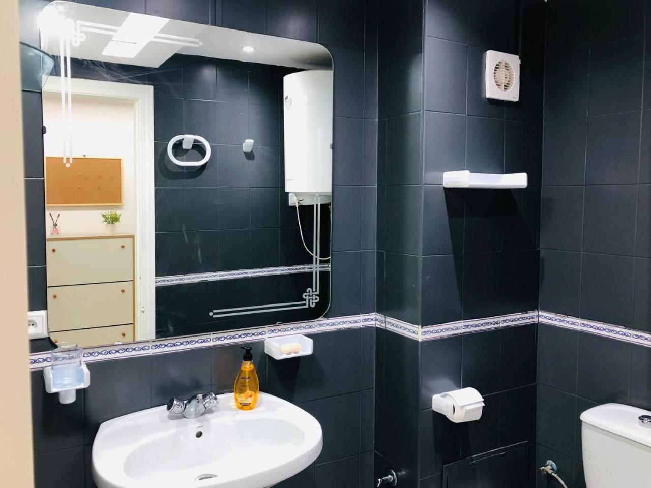 Appartement A Malabata En Face Centre Commercial Megarama & La Gare De Tgv M2 丹吉尔 外观 照片