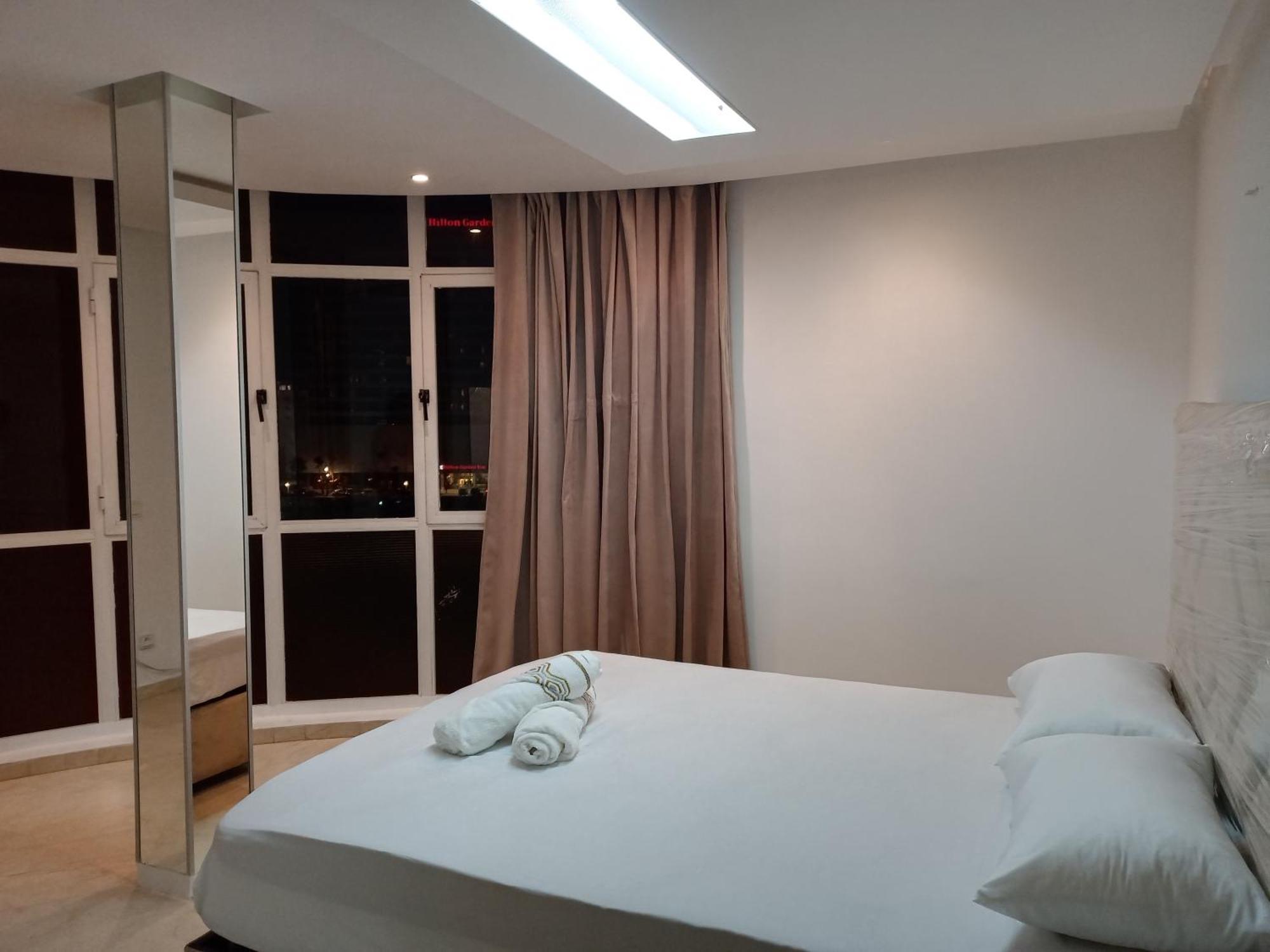 Appartement A Malabata En Face Centre Commercial Megarama & La Gare De Tgv M2 丹吉尔 外观 照片