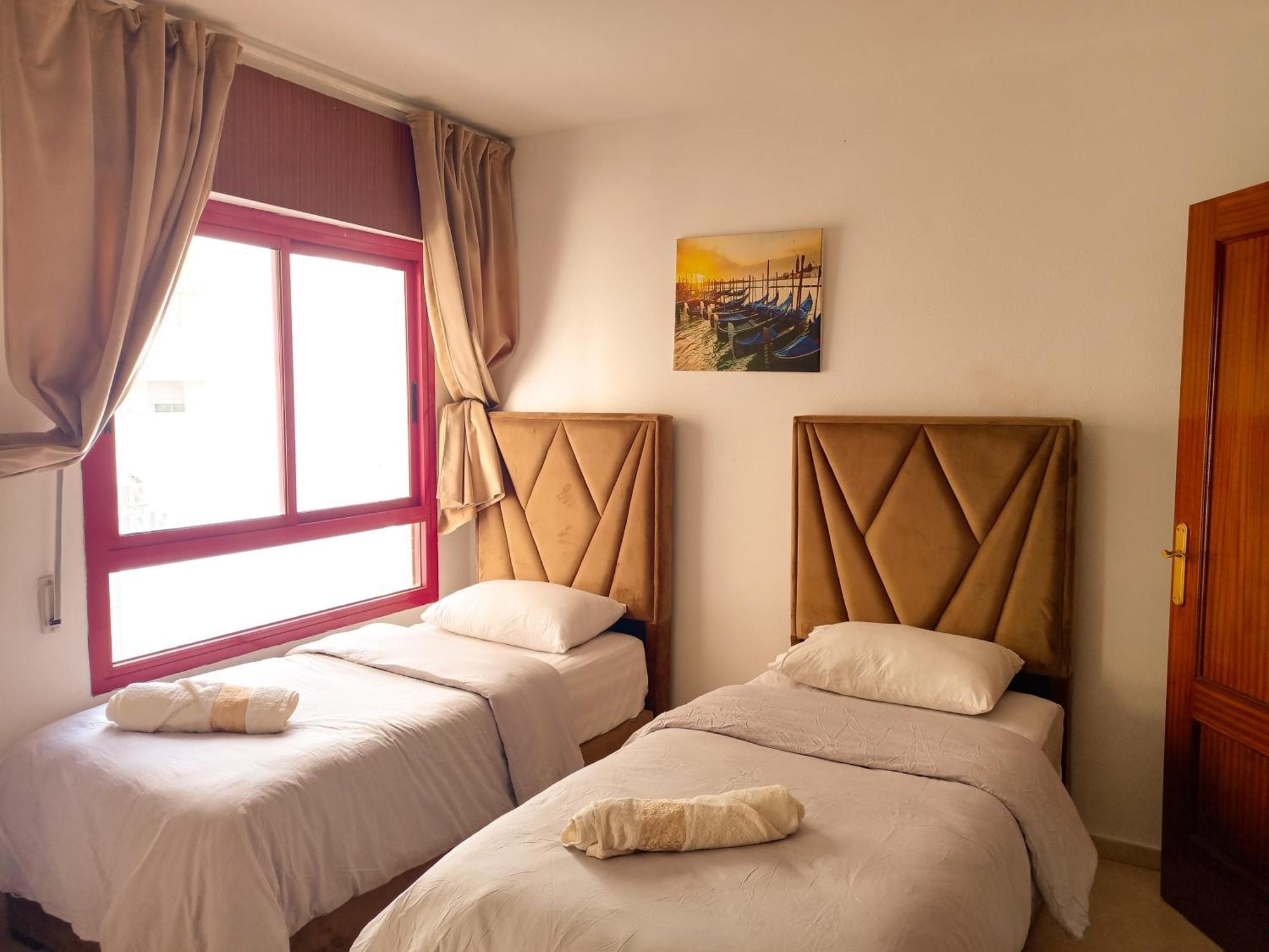 Appartement A Malabata En Face Centre Commercial Megarama & La Gare De Tgv M2 丹吉尔 外观 照片